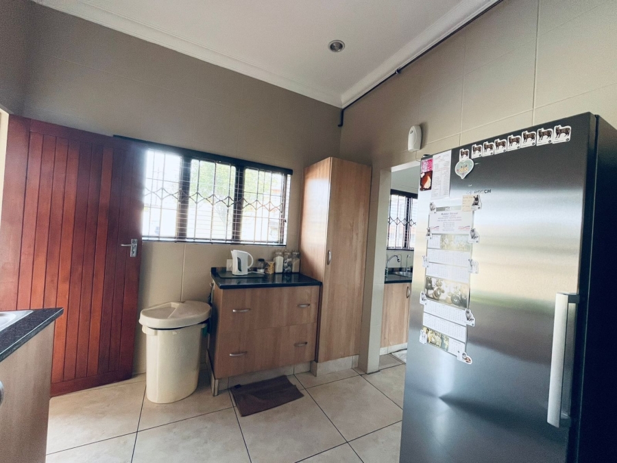 3 Bedroom Property for Sale in Safari Gardens North West